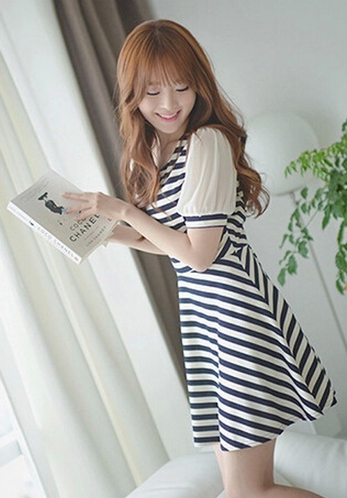 新款韓版短袖洋裝連衣裙(單色條紋)