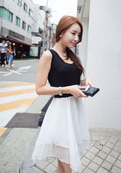 新款韓版無袖連衣裙(單色白色)